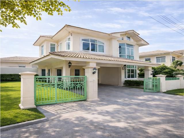 ภัสสร ลด25% 4 นอน ดรีมเวิลด์ 4 กม.ฟิวเจอร์พาร์ค รังสิต คลองสาม