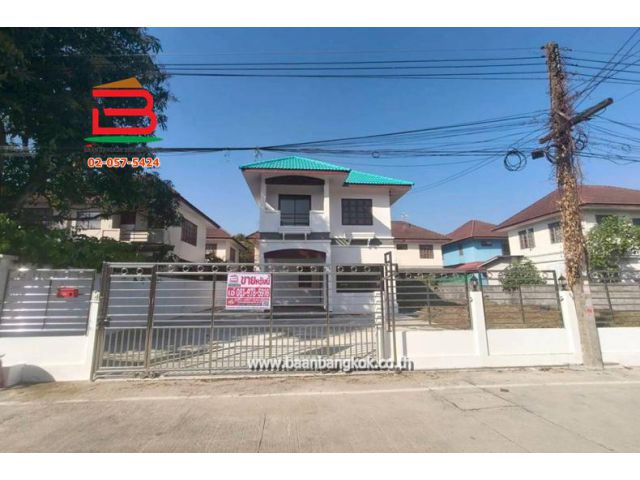 บ้านเดี่ยว หมู่บ้าน พรธิสาร 6 (เลียบคลอง 7) เนื้อที่ 110 ตรว.ใกล้โลตัส รังสิต คลอง7 ตำบลบึงบอน อำเภอหนองเสือ ปทุมธานี