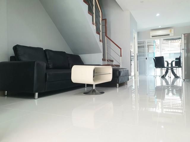 P1838 ให้เช่าทาวน์โฮม 3 ชั้น โครงการ ธนาพัฒน์ พระราม3