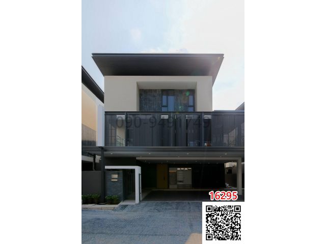 เช่า บ้านเดี่ยว 3 ชั้น โครงการ The Urban Reserve ติดถนนคู่ขนานมอเตอร์เวย์