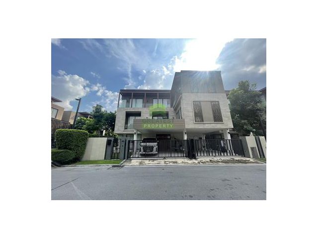 ขาย / ให้เช่าบ้านเดี่ยว 3 ชั้น พร้อมลิฟต์ หมู่บ้าน วนา เรสซิเดนซ์ พระราม 9 ศรีนครินทร์ VANA RESIDENCE เนืั้อที่ 56.20 ตร