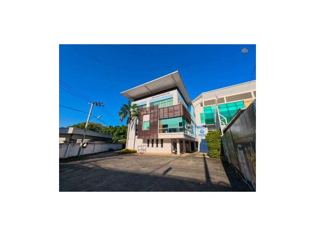 ขายอาคารสำนักงานทำเลธุรกิจติดถนนวิภาวดีรังสิตใกล้สนามบินดอนเมืองร