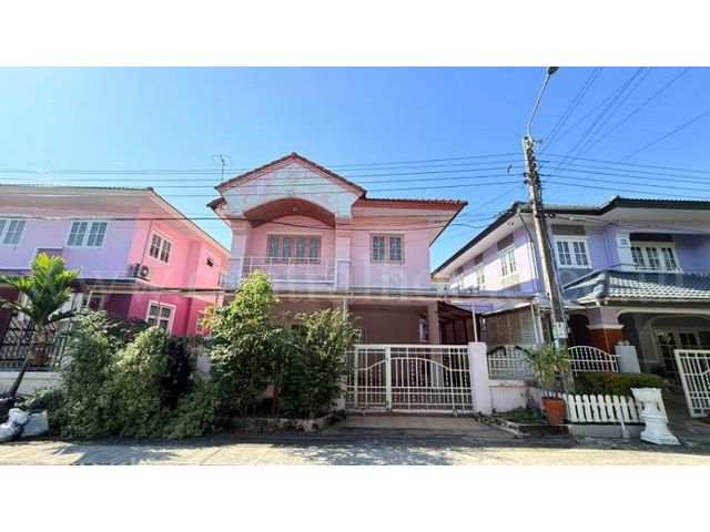 ขายและให้เช่า บ้านแฝด บุรีรมย์ รามอินทรา-คู้บอน 41 พร้อมอยู่