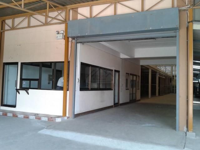 ให้เช่าโกดังพร้อมออฟฟิศ 1184 ตรม. ซอยลาซาล 54 ถนนสุขุมวิท 105