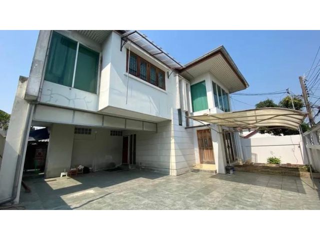 ขาย / ให้เช่า บ้านเดี่ยว 2 ชั้น หมู่บ้านเคหะนคร 3  ซอยพัฒนาการ 50 – ศรีนครินทร์