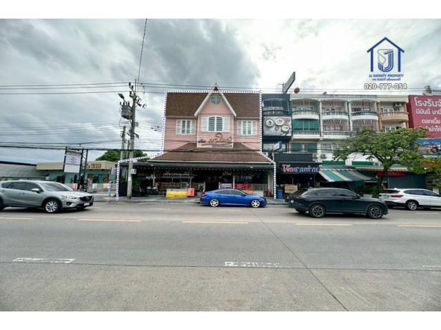 ขายอาคารพาณิชย์ 4.5 ชั้น หลังมุม หน้ากว้าง 15 ม. ติดถนนนวลจันทร์ ใกล้เลียบด่วน–EastVille