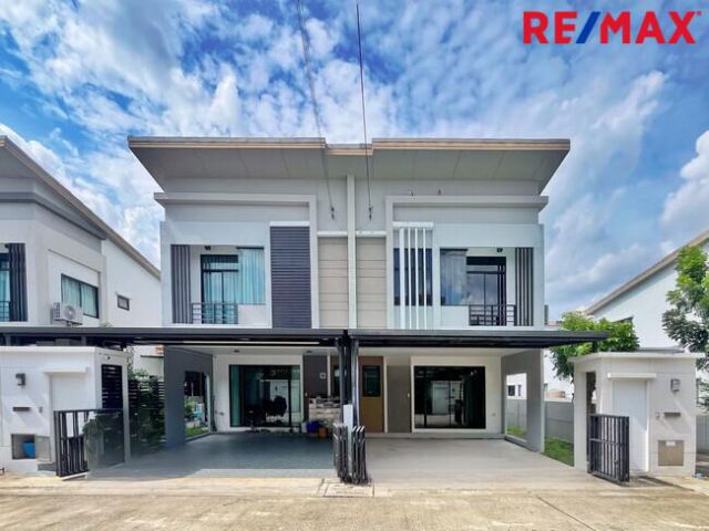 ขายบ้านแฝดหลังมุม เดอะ ทรัสต์ ราชพฤกษ์–รัตนาธิเบศร์ (โครงการ 3) ราคาถูกที่สุดในโครงการ