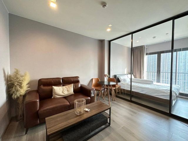 ให้เช่าถูกมาก!! คอนโดริมแม่น้ำเจ้าพระยา โครงการเดอะโพลิแทนอควา เฟอร์ครบ ใกล้รถไฟฟ้า เซ็นทรัลนอร์ทวิลล์