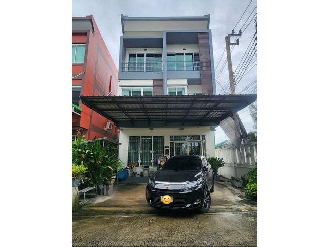 ขายทาวน์โฮม 3 ชั้น โครงการ ฟูลเฮาส์ บางแวก94 ตกแต่งพร้อมอยู่