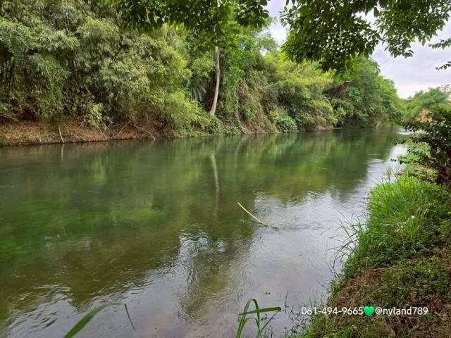 ขายที่ติดแม่น้ำแปลงเล็กแปลงเดียวในซอยนี้ ติดแม่น้ำนครนายก