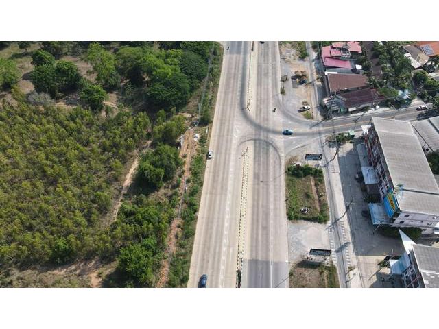 ขายที่ดินทำเลทองติดถนนเพชรเกษม ยกแปลง หรือ แบ่งขายเจ้าของขายเอง