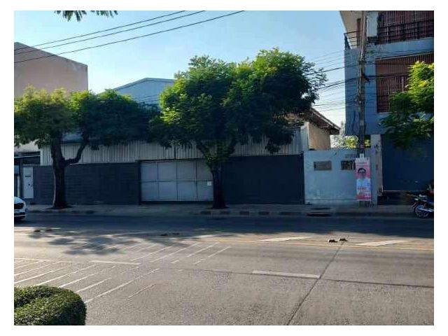 F269 ให้เช่าโกดังพร้อมห้องพัก ย่านถนนสุขุมวิท 103 พื้นที่ใช้สอย 800 ตรม บนที่ดิน 200 ตรว.