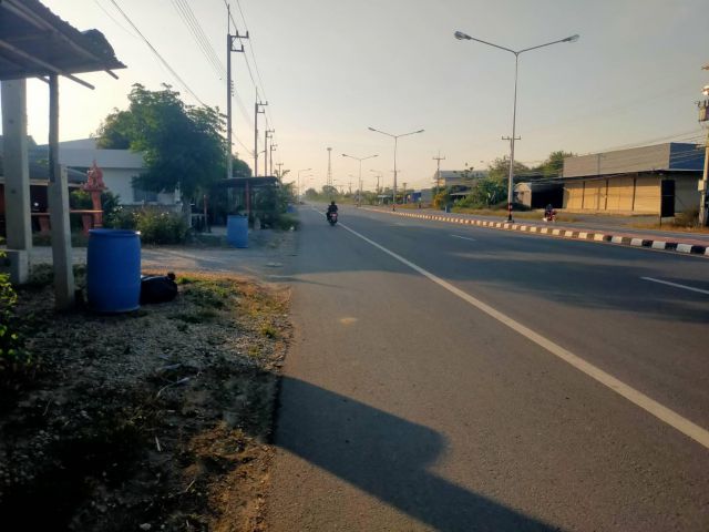 ขายบ้านปูนชั้นเดียว 260ตรว.เหมา3.8ล้าน.ติดทางหลวง3231ถนน4เลน ต.ห้วยม่วง อ.กำแพงแสน จ.นครปฐม.ใก้ลตลาด/โรงเรียนจีน/อบต.