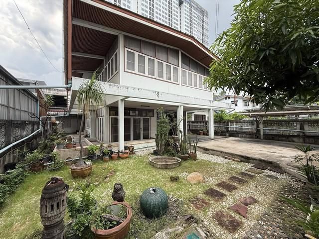 ให้เช่าบ้านเดี่ยว 2 ชั้น 100 ตรว. รามคำแหง 87 แยกลำสาลี