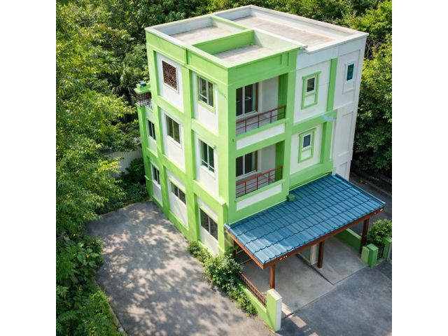 เช่าทาวน์โฮม 3ชั้น  MRTลาดพร้าว101 300ม.4นอน  แฮปปี้แลนด์ เซ็นเตอ