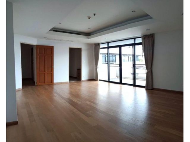 ขายเพนท์เฮาส์ 3 ชั้น โครงการ Lakeshore West ชั้น 16 วิวทะเลสาบ ทำเลดี ซ.นิชดาธานี ปากเกร็ด