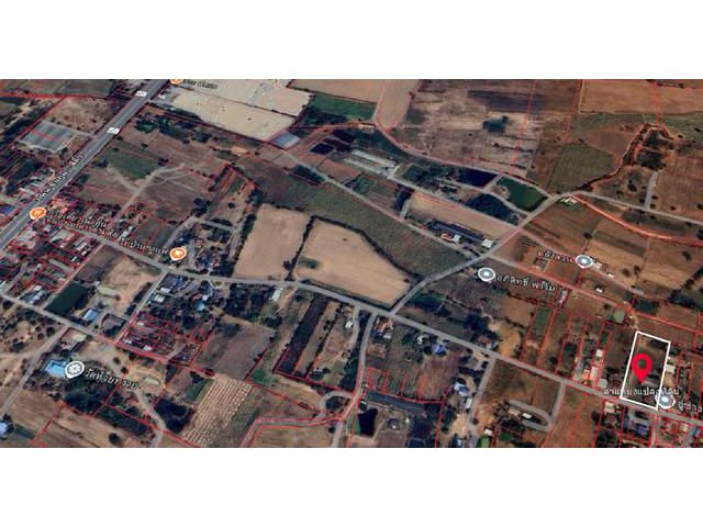 ที่ดินพร้อมสิ่งปลูกสร้าง ทำเลทอง ราคาดี 4 ไร่   อ.สีคิ้ว จ.นครราช