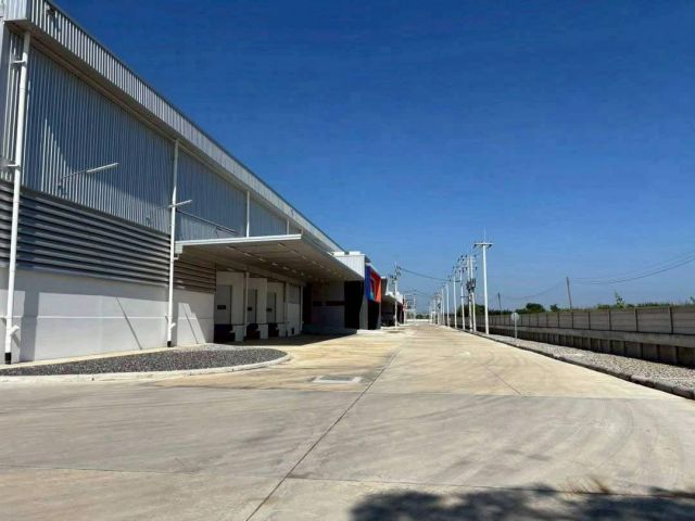 ให้เช่าโรงงาน / โกดัง 2,883 ตร.ม. ผังม่วงลาย – พานทอง จ.ชลบุรี ใกล้นิคมอมตะนคร