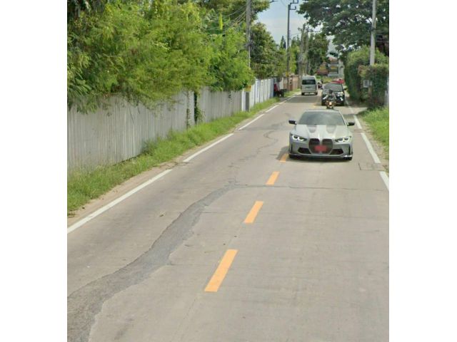 R69-075ขายที่ดิน 581 ตรว.ติดถนนอ่วมคุ้ม โยธินพัฒนา 3 ทำเลดี ถนนกว้าง 8 เมตร  อากาศโปร่งแจ่มใส ไม่อึดอัด ใกล้ถนนเลียบทางด่วนที่เต็มไปด้วยห้างสรรพสิ