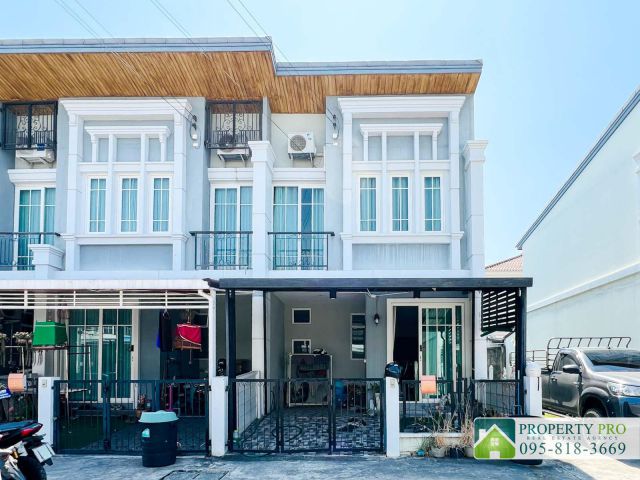 ให้เช่า Golden Town 3 ลาดพร้าว เกษตรนวมินทร์ ทาวน์โฮม 2 ชั้น ขนาด 17 ตรว 150 ตรม 3 นอน 2 น้ำ หลังริม ใกล้นวมินทร์ นวลจัน