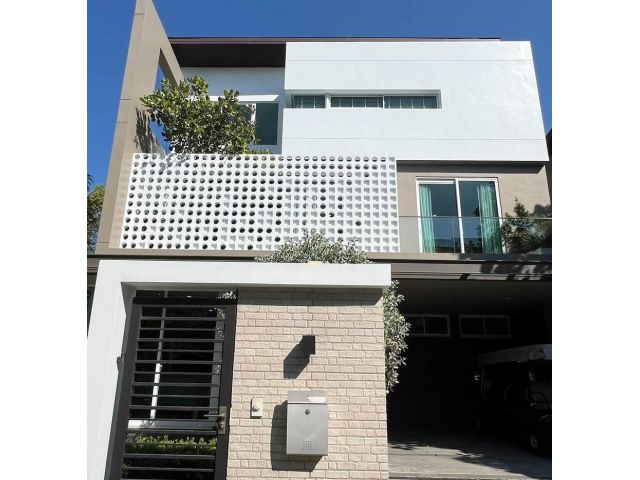 ขายบ้านตัวอย่าง บ้านเดี่ยว 3 ชั้น โครงการ Nirvana Absolute Bangna