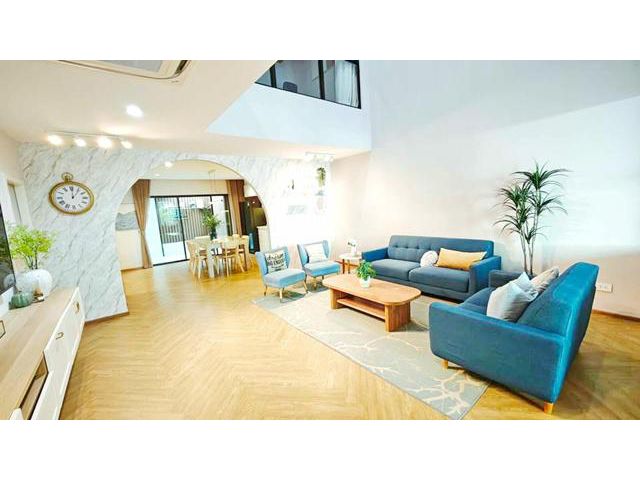 ARLบ้านทับช้าง ทาวน์โฮม 3 ชั้น กรุงเทพกรีฑา ศรีนครินทร์-พระราม9