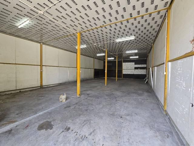 200 ตารางเมตร ซอยนวลจันทร์ รามอินทรา 40 ใกล้สถานีรถไฟฟ้า สีชมพู