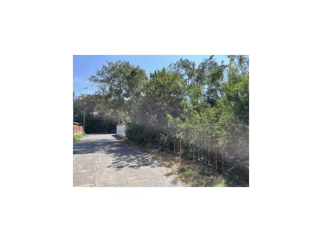 ขายที่ดินถมแล้ว 186 ตารางวา ตั้งอยู่ใน หมู่บ้านศศิกานต์แลนด์ ซ.พิชัยณรงค์สงคราม 37 อ.เมืองสระบุรี สระบุรี ใกล้แหล่งชุมชน