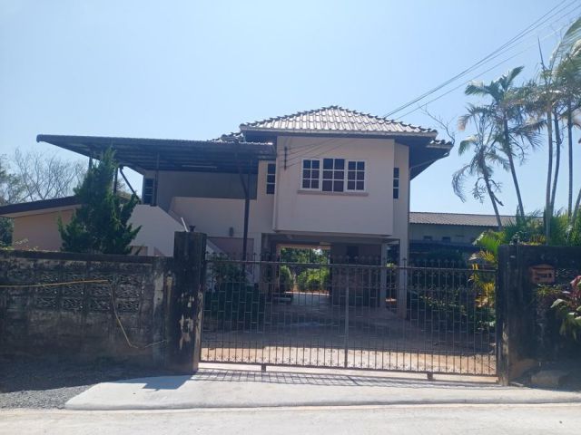 เสนอขายที่ดินพร้อมบ้าน 2 ชั้น ทำเลดีใกล้มหาลัยราชภัฏรำไพพรรณี&สี่แยกเขาไร่ยา เนื้อที่ 100 ตารางวา ตำบลท่าช้าง อำเภอเมือง