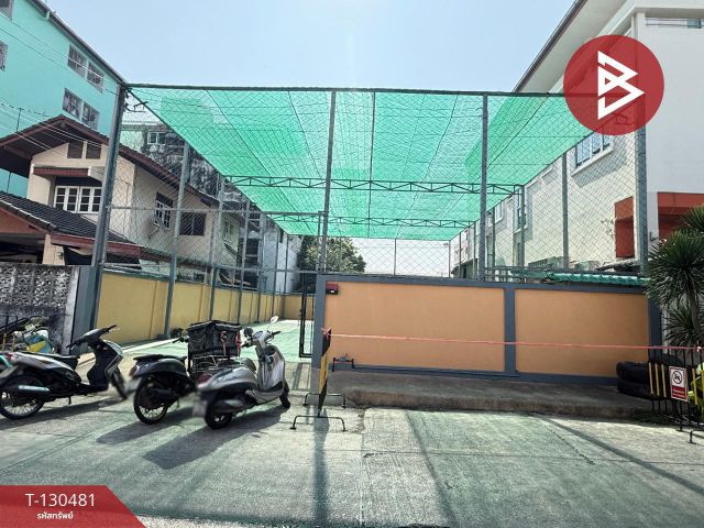 ขายที่ดินถมแล้ว เนื้อที่ 60 ตารางวา ในตลาดสี่มุมเมือง ต.คูคต อ.ลำลูกกา จ.ปทุมธานี