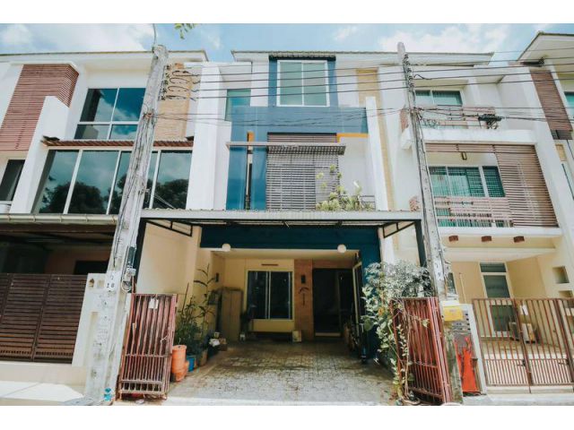 ขาย Town home หมู่บ้านธนาพัฒน์ เฮ้าส์ สาทร-นราธิวาสฯ ราคาดีทำเลดีโทผึ้งรติ0619419639