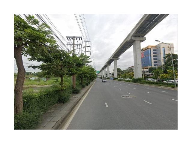 ขายที่ดินเปล่าติดถนนใหญ่ถนนศรีนครินทร์ ทำเลดีใกล้โรงพยาบาลสมิติเวช ศรีนครินทร์