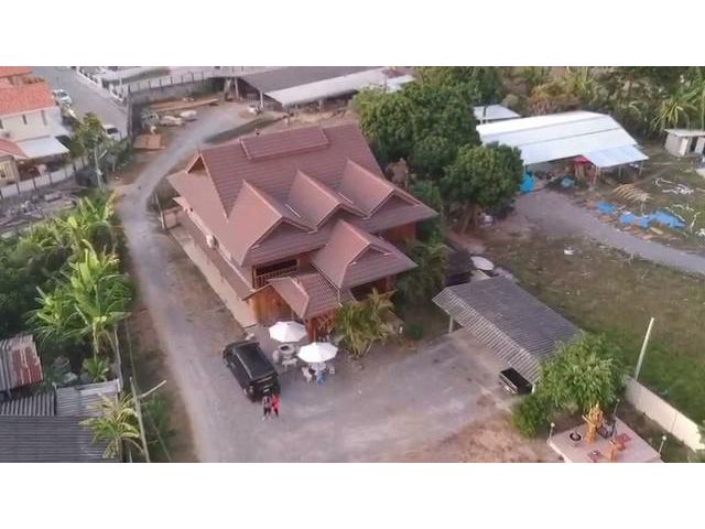 ขายบ้านเรือนไทยดั้งเดิม เชียงใหม่ ทำเลสันกำแพง ราคา 15 ล้านบาท