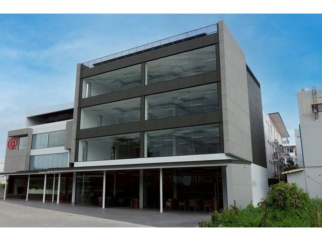 4 ชั้น พัฒนาการ 31  พื้นที่รวม  872.68 ตร.ม. พร้อมลิฟต์โดยสาร