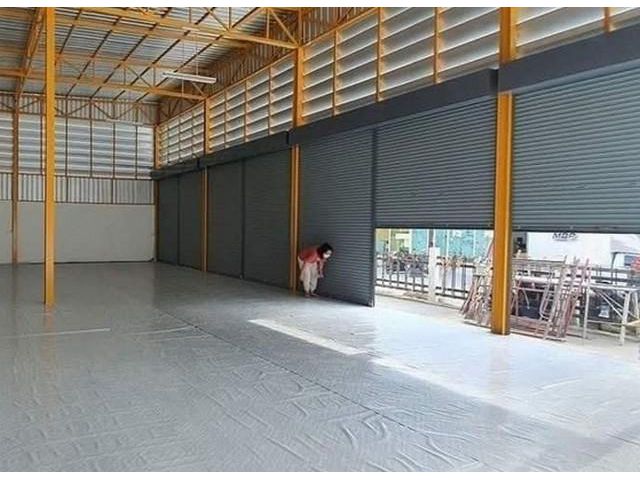 300 ตาตรางเมตร ริมถนนกาญจนาภิเษก ใกล้จุดขึ้นลงทางด่วน