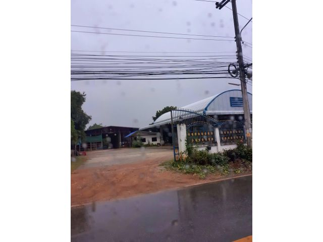 ที่ดินพร้อมสิ่งปลูกสร้าง โรงงาน
