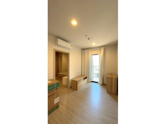 ขาย The Base เพชรบุรี - ทองหล่อ เนื้อที่ 29.87 ตารางเมตร ชั้น 9 พร้อมอยู่ ตรงข้าม รพ.กรุงเทพ ถ.เพชรบุรีตัดใหม่