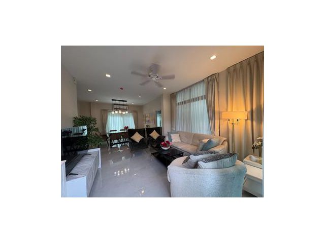 ให้เช่าบ้านเดี่ยวหรู โครงการ บางกอก บูเลอวาร์ด แจ้งวัฒนะ-ราชพฤกษ์