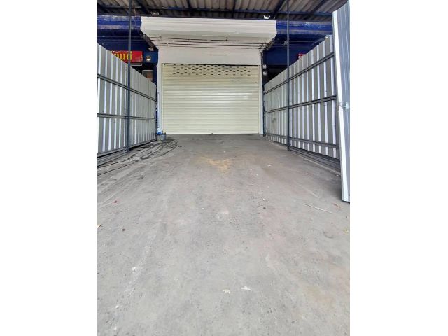 CH1145 เช่าอาคารพาณิชย์ นิมตรใหม่ 28 ตรว. 220 ตรม. ทำโกดัง หรือค้