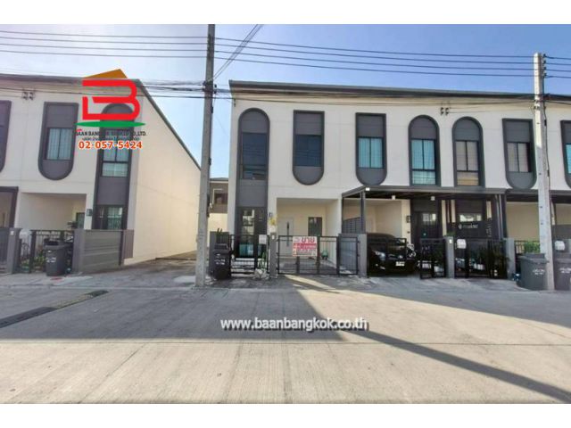 ทาวน์เฮาส์ หมู่บ้าน M Life (เอ็มไลฟ์) สถานีรถไฟฟ้าคูคต เนื้อที่ 18.6 ตรว. ใกล้ BTS คูคต เพียง 8 นาที อ.ลำลูกกา ปทุมธานี