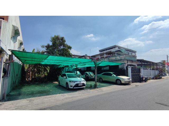 ขาย ที่ดิน ซอยพหลโยธิน 54 102 ตร.วา ติดถนน 2 ด้าน ใกล้ BTS สะพานใหม่ และ ตลาดยิ่งเจริญ