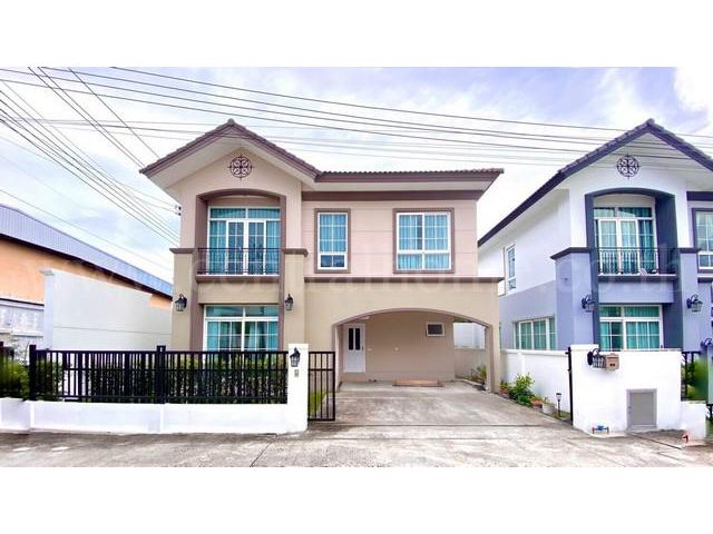 ลดราคา บ้านเดี่ยว เดอะ เอวา เพชรเกษม 81 หลังมุม แถมเฟอร์นิเจอร์