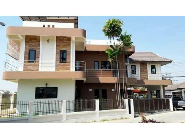 ให้เช่าราคาพิเศษ!! บ้านเดี่ยว 2 ชั้นครึ่ง หลังใหญ่ 500 ตร.ม. อ.เมืองเชียงใหม่ พร้อมดาดฟ้าชมวิวดอยสุเทพ  ใกล้บิ๊กซี