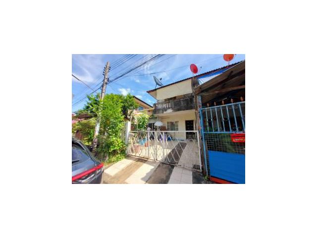 ขายด่วน บ้านแฝด 2 ชั้น พระปิ่น 4 เพชรเกษม 81