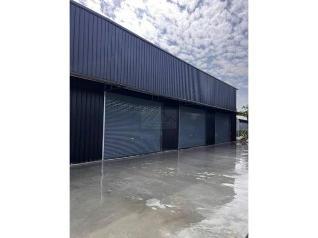 ให้เช่าโกดัง 100 ตรม. (มี 4 ห้อง) ซอยพัฒนาการ 38