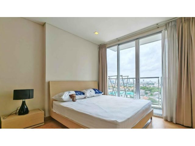 Le Luk 11th floor nice view