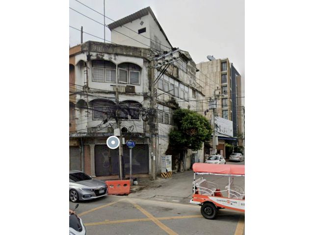 ขาย อาคารพาณิชย์ ปากซอยเสนานิคม 1 เพียง 5 นาทีจาก BTS เสนานิคม