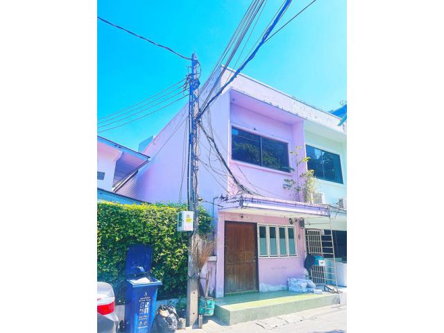 ให้เช่าตึกแถว 2 ชั้น BTS สะพานควาย 500ม. BigC 365ม. อินทามระ 1-5