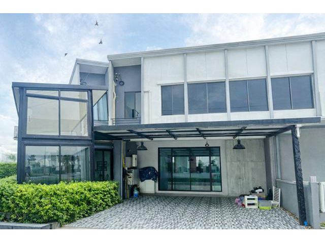 MRT ศรีกรีฑา 2.6 กม. 2 ติดสระว่ายน้ำ พระราม 9-กรุงเทพกรีฑา 5นอน