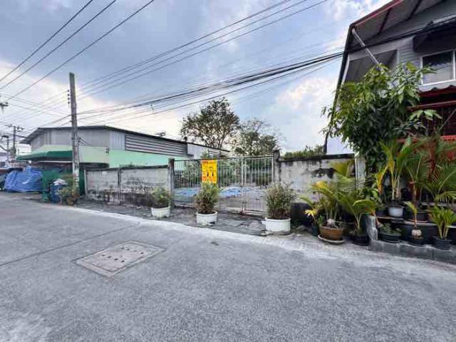 ขายด่วน!! ที่ดิน 56 ตรว. ซ.สำเร็จพัฒนา6 บางกรวย นนทบุรี